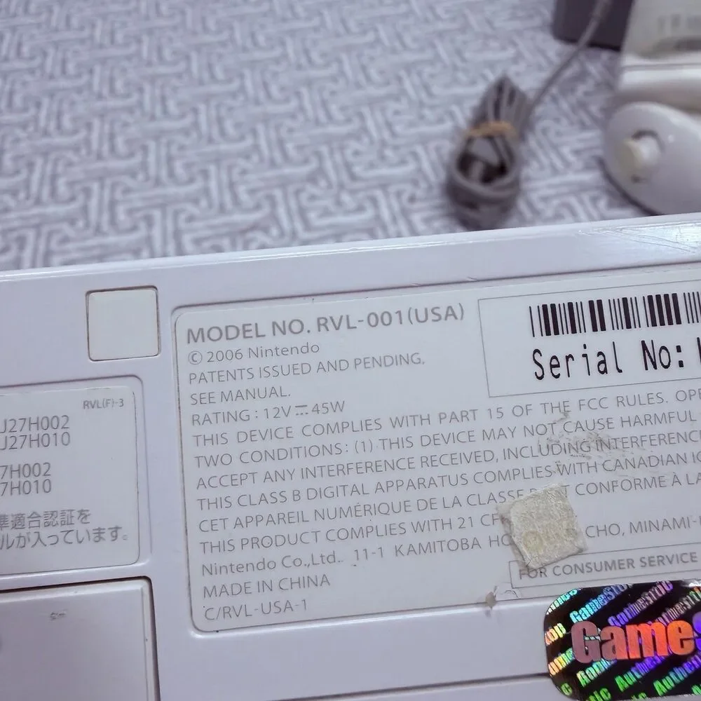 Nintendo Wii White Console Bundle RVL-001 GameCube Compatible Tested & Working
